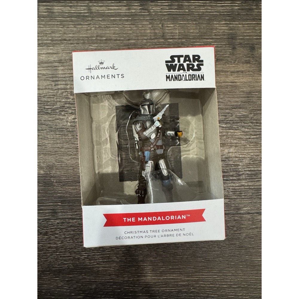 Hallmark Star Wars: The Mandalorian Christmas Ornament, 1.58 x‎ 3.7 x 1.35